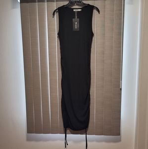 NWT / YIDARTON Black Round neck T-Shirt Dress
